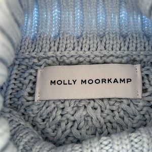 MM blue sweater size Small